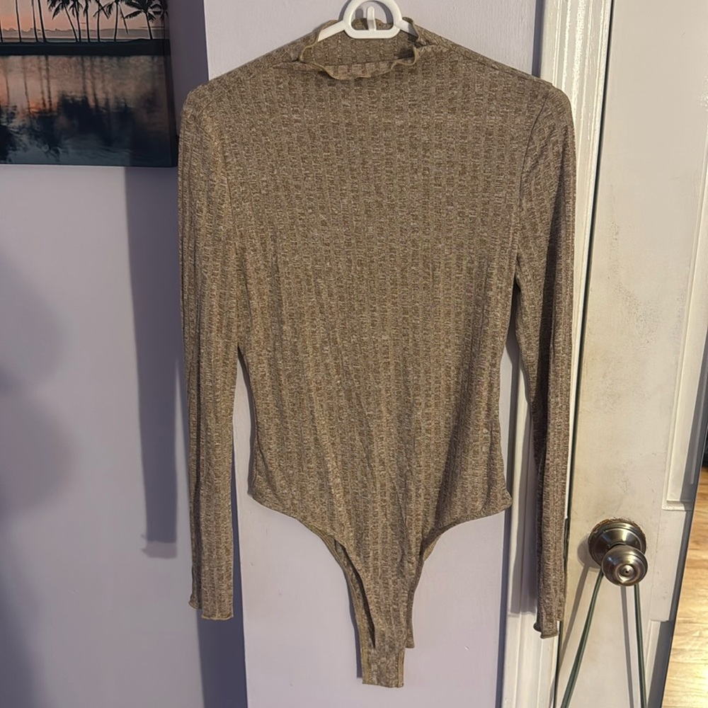 One piece shirt